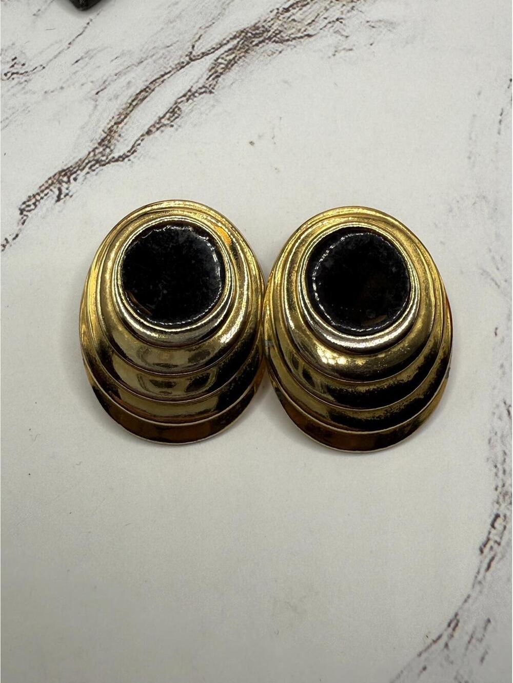Vintage Retro Gold-Tone Oval Earrings Black Center